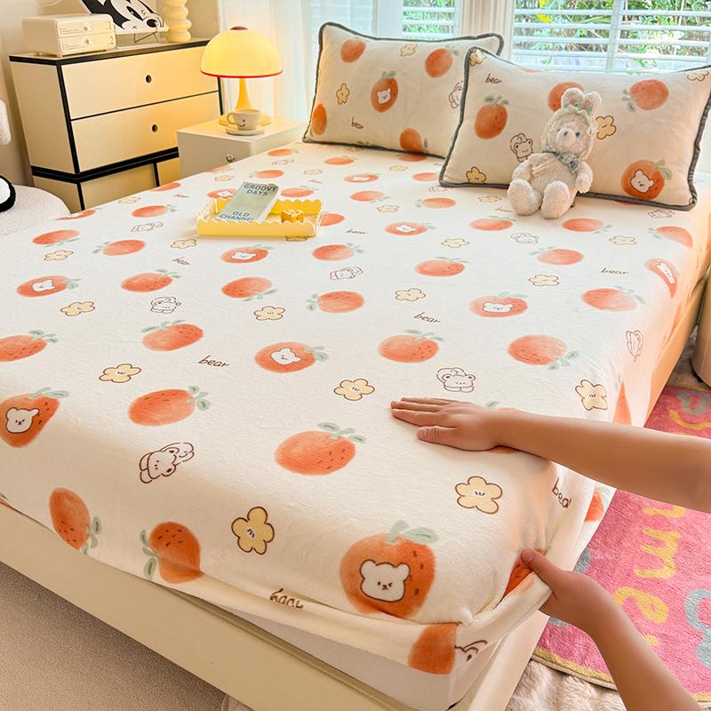 Winter Warm Thicken Flannel Elastic Fitted Sheet Mattress Protector Cover Cartoon Print Plush Soft Cozy Bed Sheet Home Decor