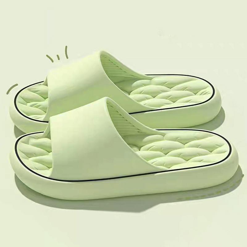 Slippers for Men Summer Outdoor Wear 2026 New Indoor Home Bathroom Non-slip Wear-resistant Beach Sandals for Women