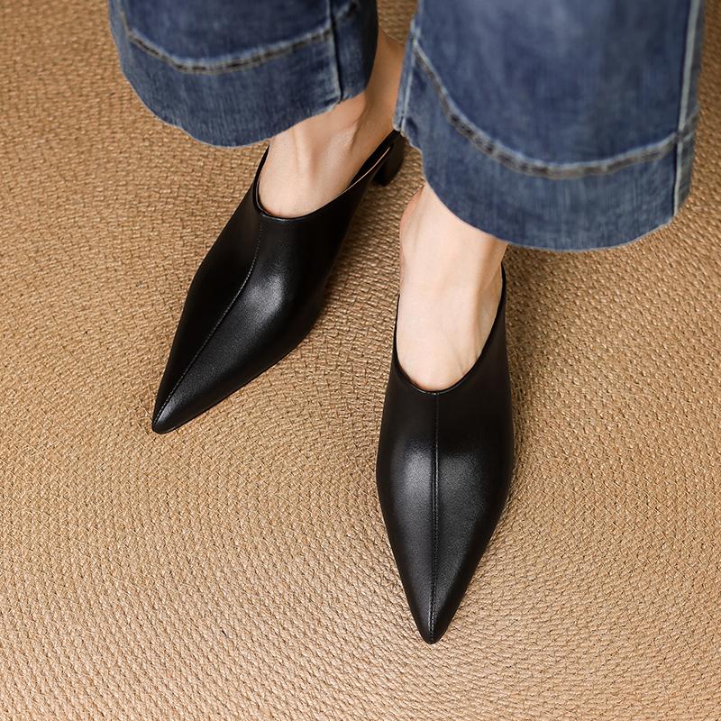 Módní letní dámské sandály Boty z pravé kůže pro ženy Špičatá špička Vysoký podpatek Dámské pantofle Krytá špička Robustní podpatek Dámské nazouváky