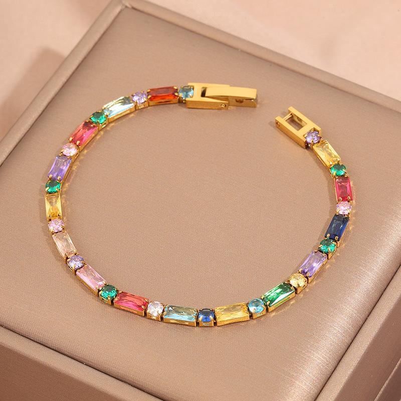 Popular bracelet, titanium steel does not fade, love zircon bracelet, high-end female light luxury niche bracelet, bracelet.