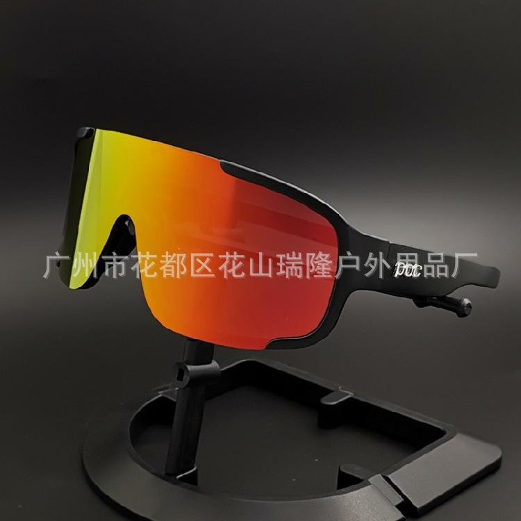 Own a large quantity POC Cycling glasses, outdoor running sports, road bike equipment with accessories