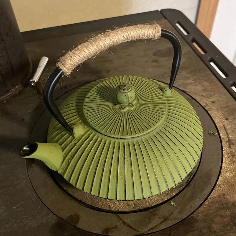

Vintage Enamel-Lined Iron Kettle