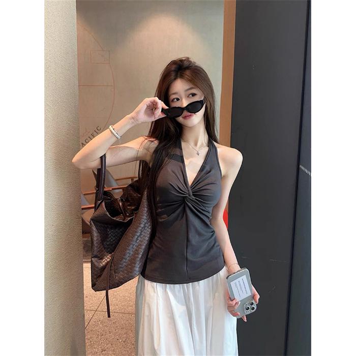 Spicy Girl Niche Twisted Halter Crop Top: Backless, Pleated, Sleeveless, Trendy Design
