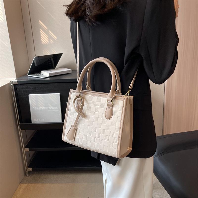 IELGY Korean version of fashion plaid simple hand carry retro large capacity shoulder tote bag
