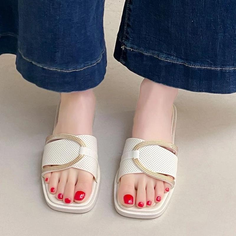 Fashion Flat Women's Slippers and Ladies Sandals On Beach Elegant Shoes Fashionable 39 Chic Shoe Offer High Quality Summer Slides Sale