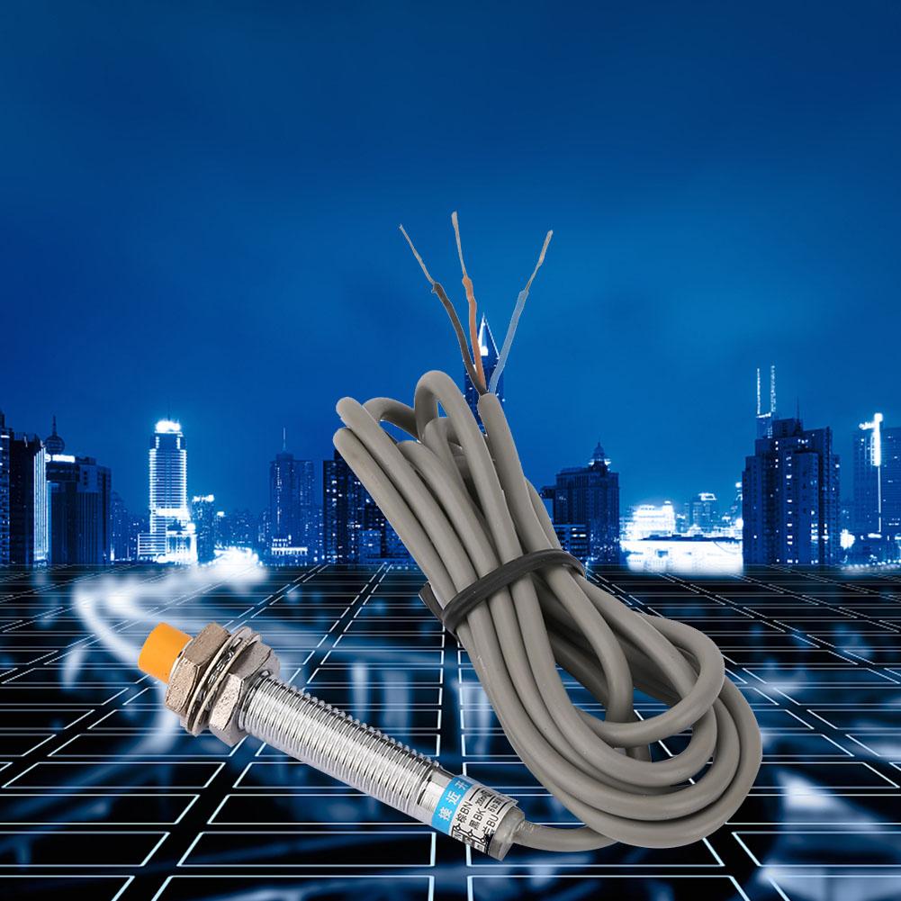 Senzor inductiv de detectare a proximității cu 3 fire NPN, tip LJ8A32ZAX, normal închis, tip CC