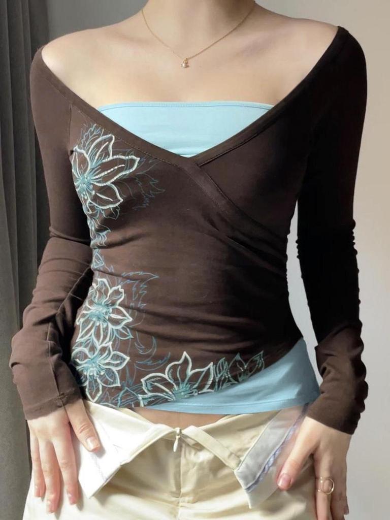 2025 Herbst Amerikanischer Retro-Farbblock Zweiteilig Schmal Geschnitten Damen-T-Shirt