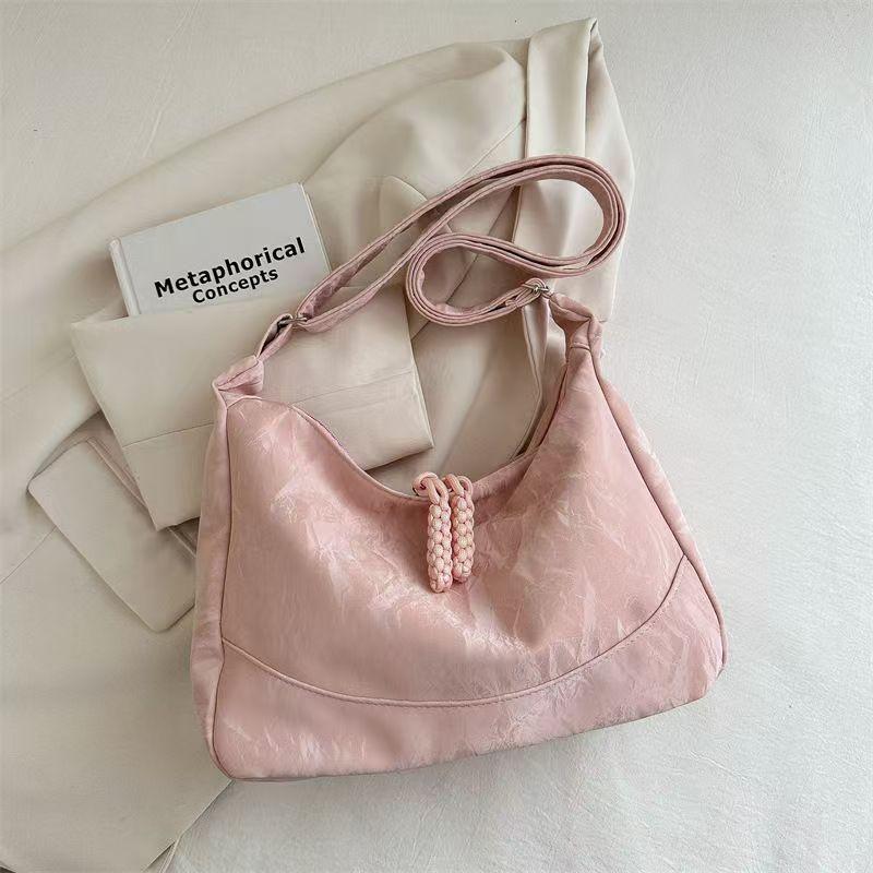 

Spring New Women s Bag Fashion Large Capacity Premium Sense Scrub Slack Lazy Wind Shoulder Bag Tote Bag розовый