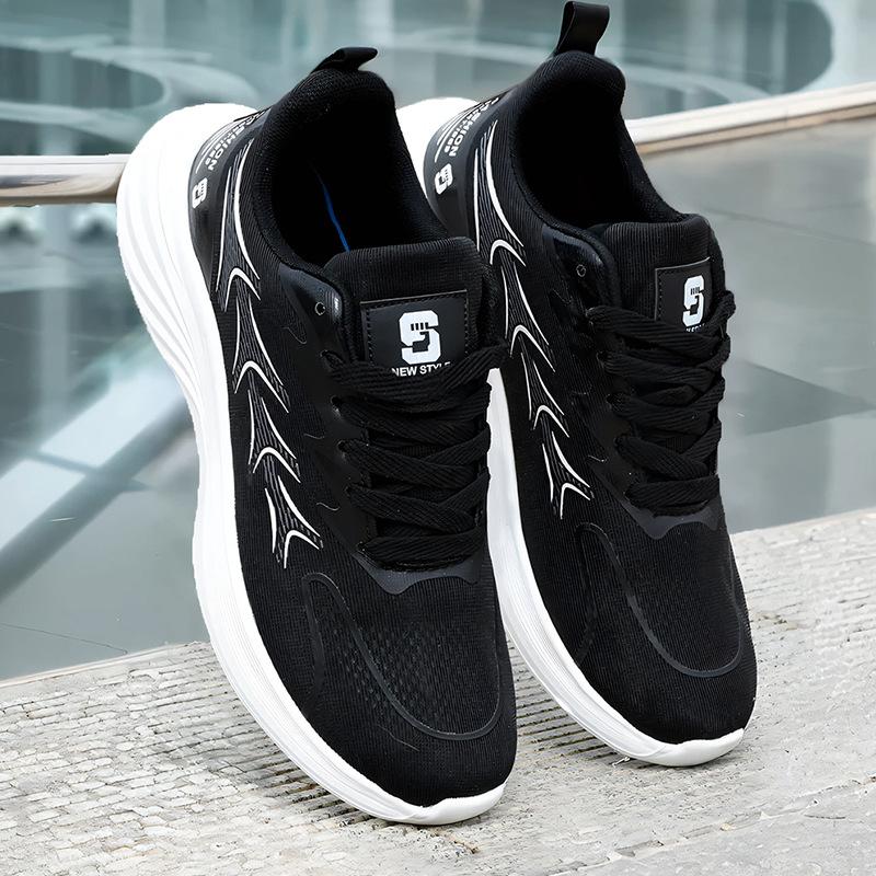 Mesh men's shoes soft sole lightweight breathable large size sports shoes men's and women's casual shoes student running shoes