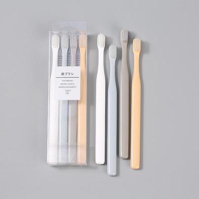 MUJI Japanisches Macaron-Zahnbürstenset für Erwachsene, 4-teilig, mit weichen Borsten, kleines Bürstenkopf-Design für die ganze Familie