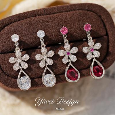 Französischer Luxus Zirkonia Blume Wassertropfen Ohrclip (Kein Piercing erforderlich)