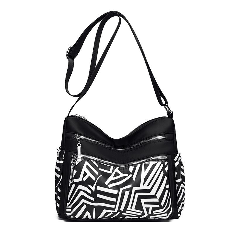 Printed Women's Messenger Bag Large Capacity Shopping Backpack Simple Commuter Shoulder Bag Trend Anti-splashing Nylon Bag