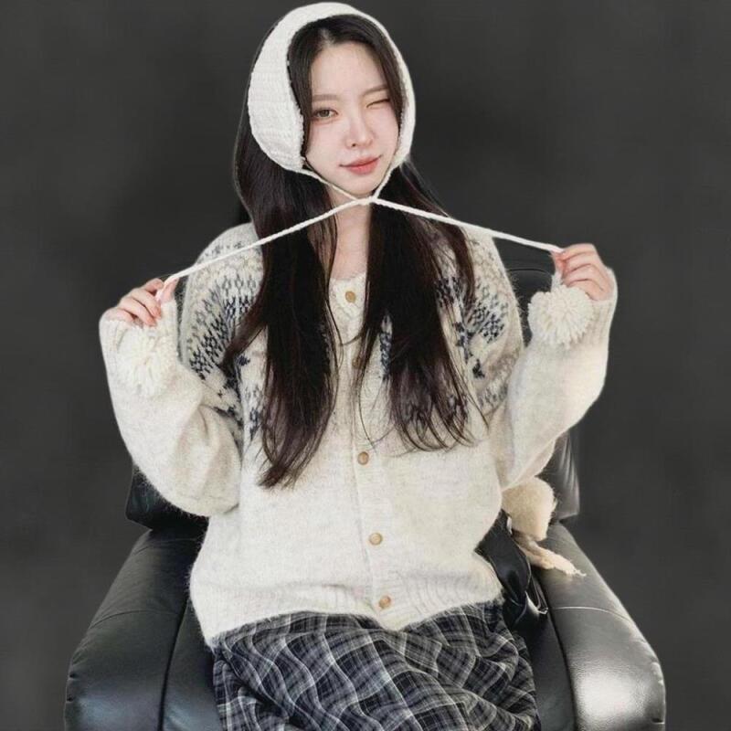 Women's cute drop point knitted earmuffs
