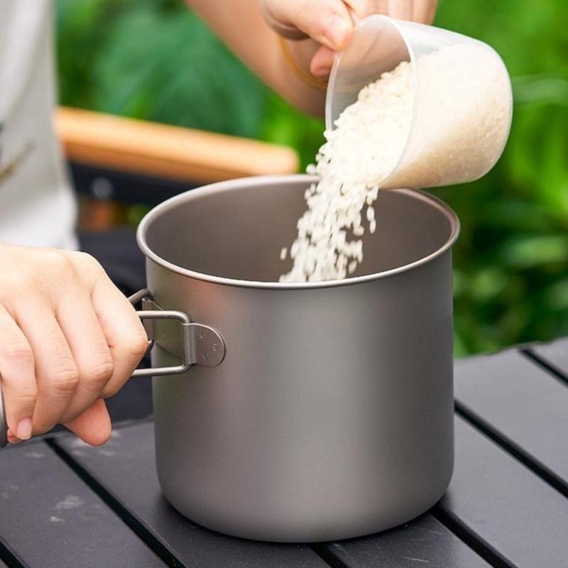 Metal Camping Pots Outdoor Cooking Pots with Folding Handle Camping Cookware for Camping Hiking Picnic Travel