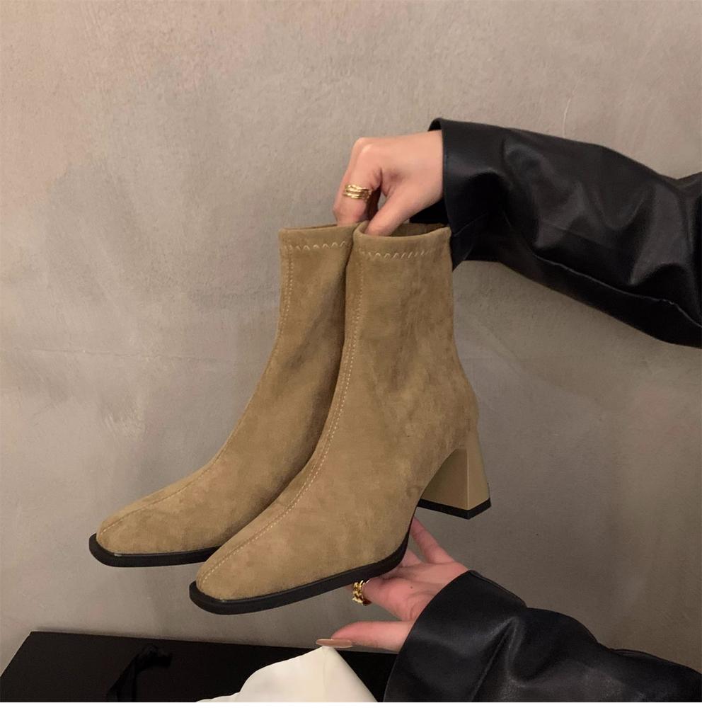 Hochhackige kleine Stiefeletten Wildleder Martin-Stiefel Damenschuhe 2025 neu Herbst und Winter Samt eckige Zehenmode dünne kurze Stiefel