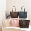 Urban Minimalist Pu Tote Bag For Women With Large Capacity And Zipper Closure For Daily Use