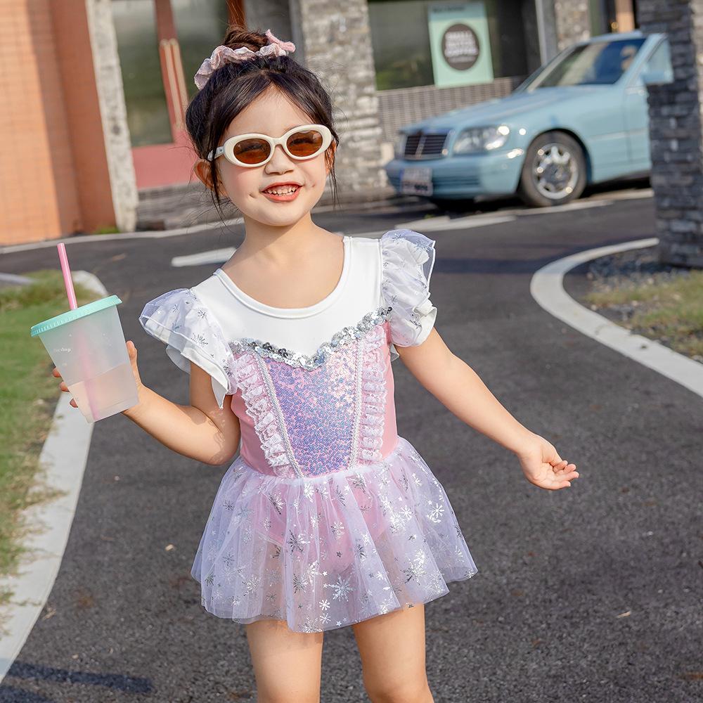 

2025 Быстросохнущий корейский слитный купальник для девочек – Милый, модный стиль юбки 100