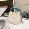 Nova Bolsa Transversal Dgdaemun Coreana Bolsa de Ombro Simples tipo Balde Cott para Mulheres Textura Confortável e Versátil Bolsa para o Dia a Dia