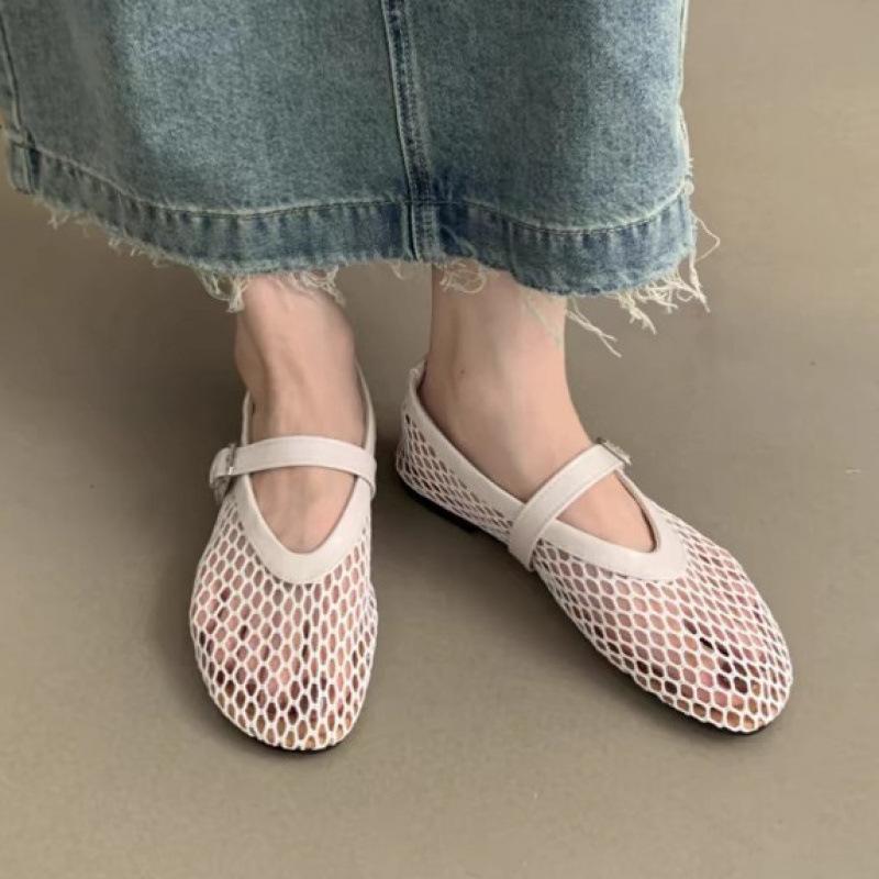 European and American Round Head Fishing Net Grid Hollow Mary Jane Single Shoes Women Go Out 42 Large Size Summer New Foreign Trade Sandals