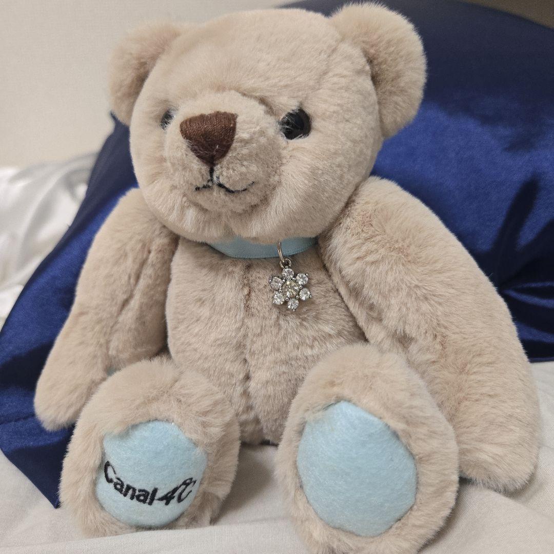 Canal 4 Music Box Bear Rapunzel