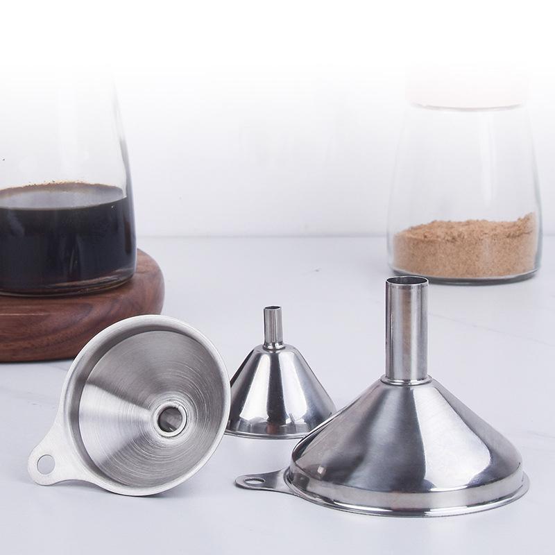 Trichter-Set für die Küche aus Edelstahl, Trichter aus lebensmittelechtem Metall zum Befüllen von Flaschen, kleine Trichter für ätherische Öle und Gewürze