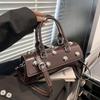 Retro Kleine Nieten PU-Leder Umhängetasche für Damen 2026 Neuer Trend Y2K Luxus Handtaschen und Geldbörsen Damen Crossbody-Taschen