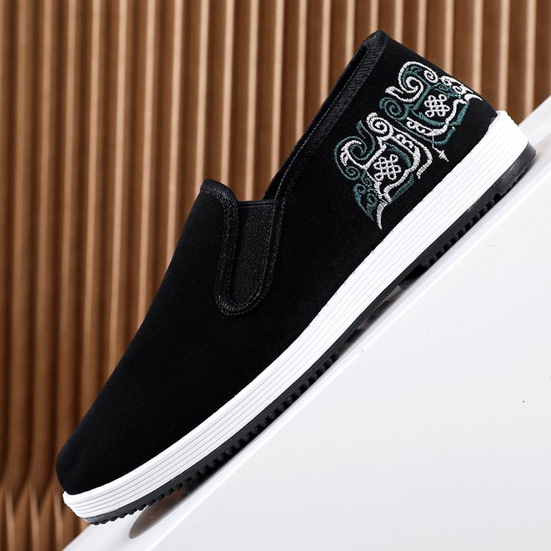 Men s Embroidered Beijing-Style Slip-On Shoes - Ethnic, Breathable, Casual Summer Footwear 43