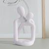 Couple Embrace Phone Holder Sculpture, Resin Craft Decorative Figurine, Home Decoration for Bedroom, Living Room, Study, or Desk