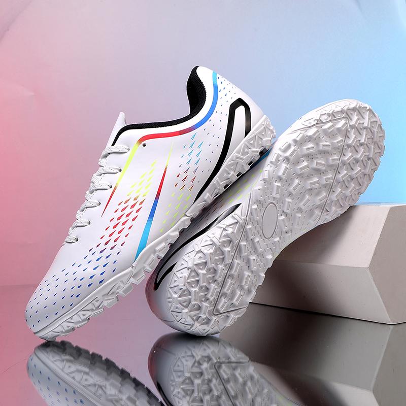 Buty piłkarskie w dużych rozmiarach Męskie Wysokie Buty dla studentów do gry i treningu Sztuczna nawierzchnia Długie kolce Buty z kokardą Buty treningowe z korkami