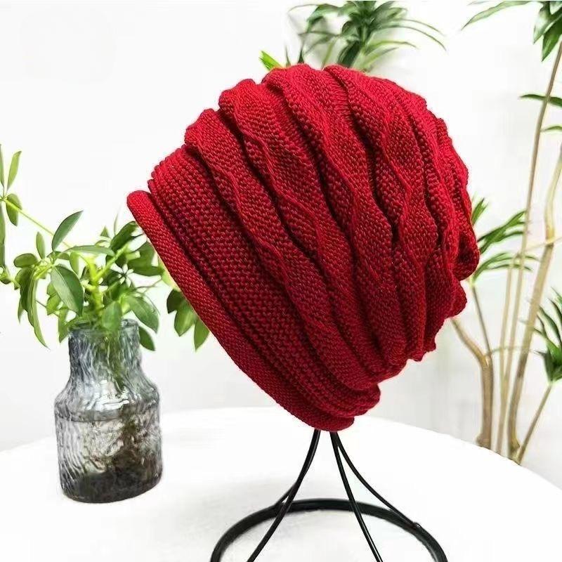 

Жіноча в язана шапка Весна-осінь Еластичні шапки-біні One Size червоний