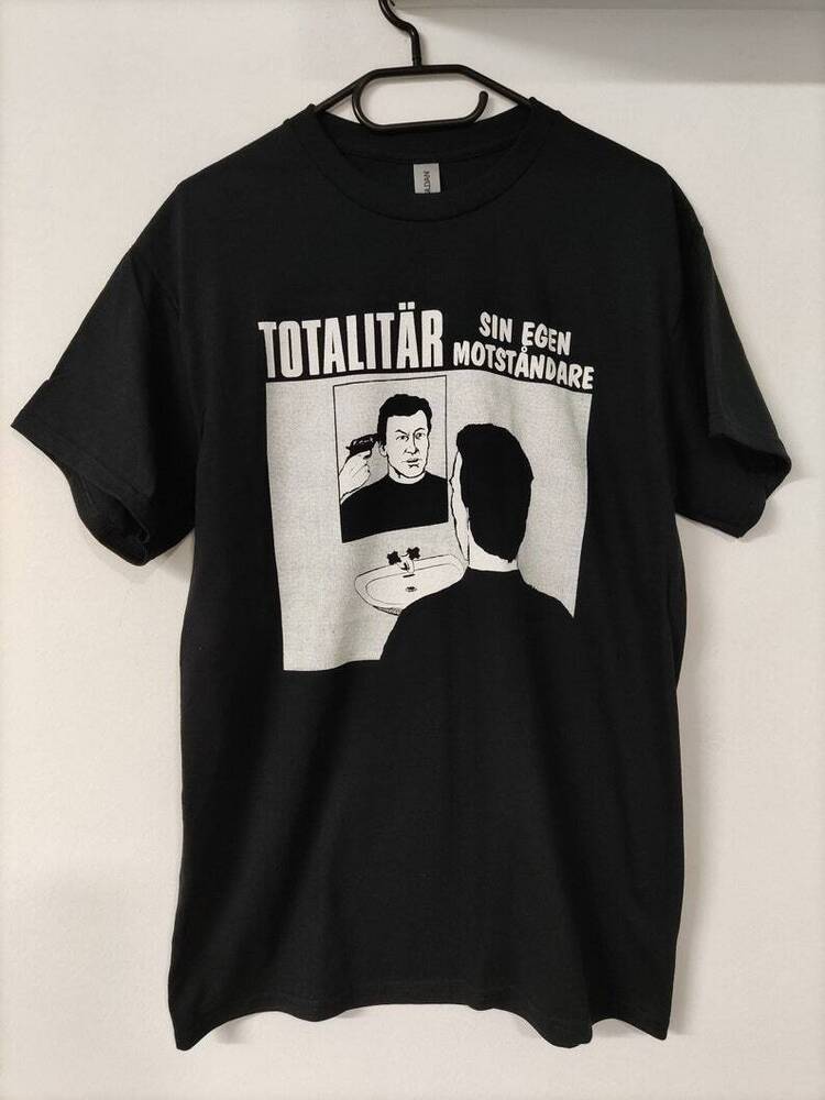 Totalitar T-shirt hardcore punk d-beat Unisex T-Shirt L