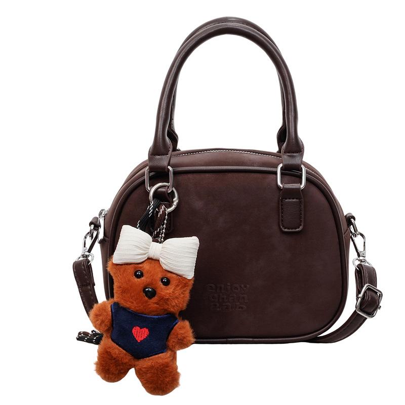 Premium Sense Niche Bag Women's Autumn and Winter Retro 2025 New Matte Shoulder Messenger Bag Popular Portable Small Square Bag