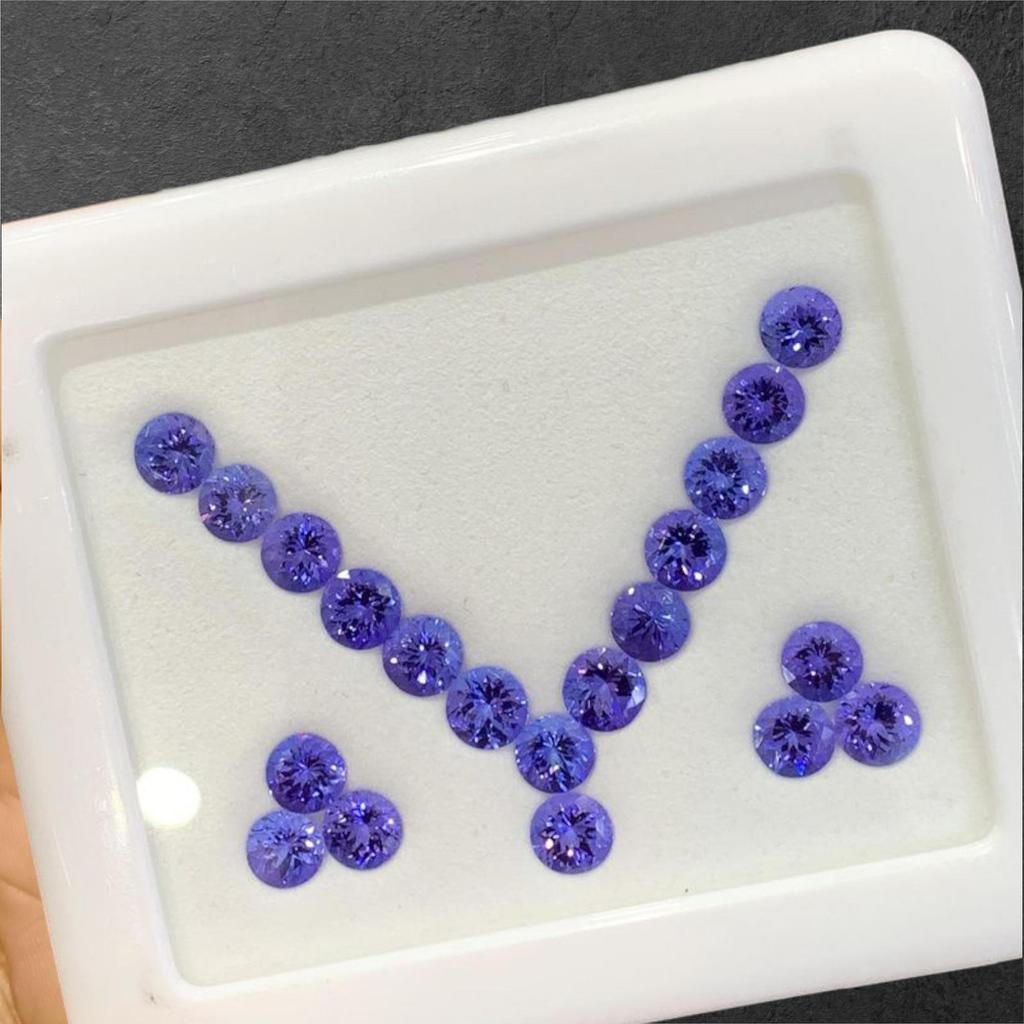 Natural Round Cut Tanzanite Gemstone Lot, AA+ Quality 20 Pieces Round Box Pack Lot.
