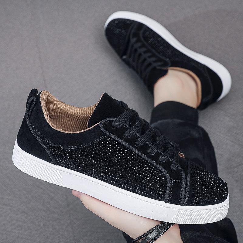 Autumn New Shoes for Men Crystal Leather Casual Shoes Fashion Flat Skateboard Shoes Street Youth Cool Sneaker