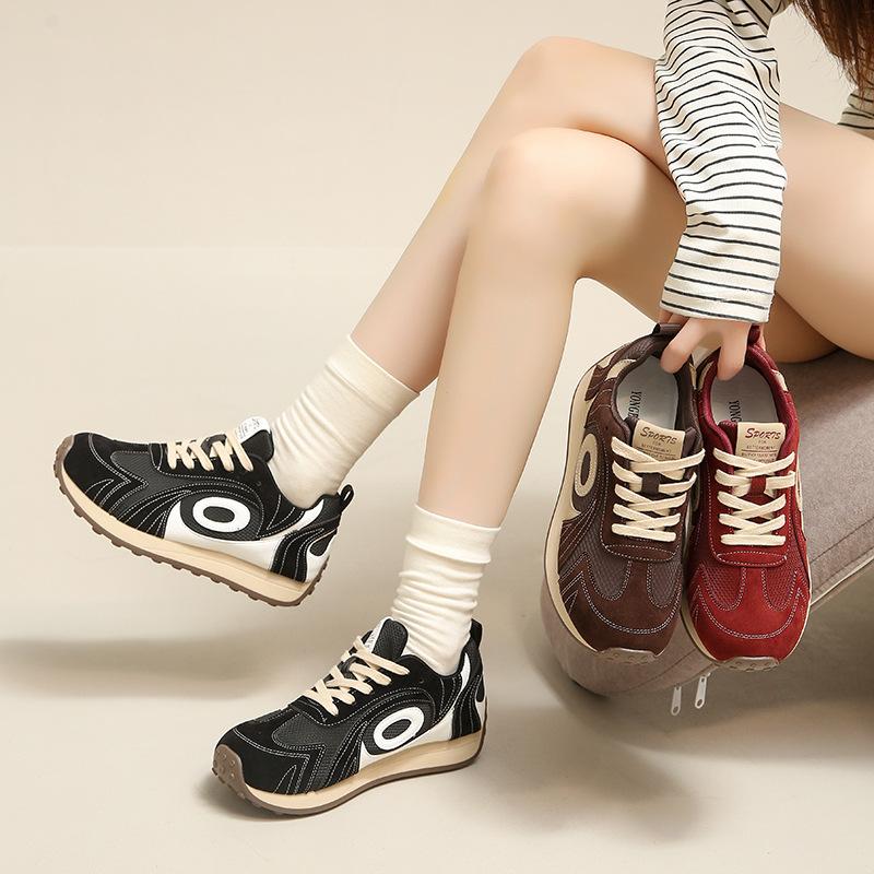 Platform-soled Dexun Women's Shoes, New Korean Version In Autumn 2025, New Color Matching Casual Sports Shoes, Flat-heeled Retro Board Shoes