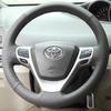 Per Toyota Verso EZ Avensis Coprivolante per auto nero in pelle Nappa cucito a mano antiscivolo