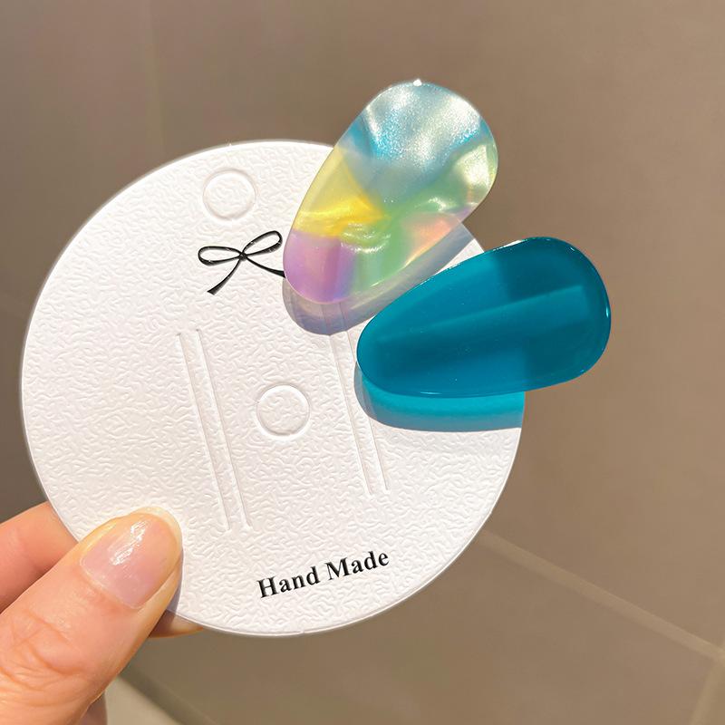 

2 шт. Корейская версия Повседневный уксусная кислота Геометрический Женский боковой зажим Модный и свежий Зажим для волос для девочки Ретро челка Утиный зажим