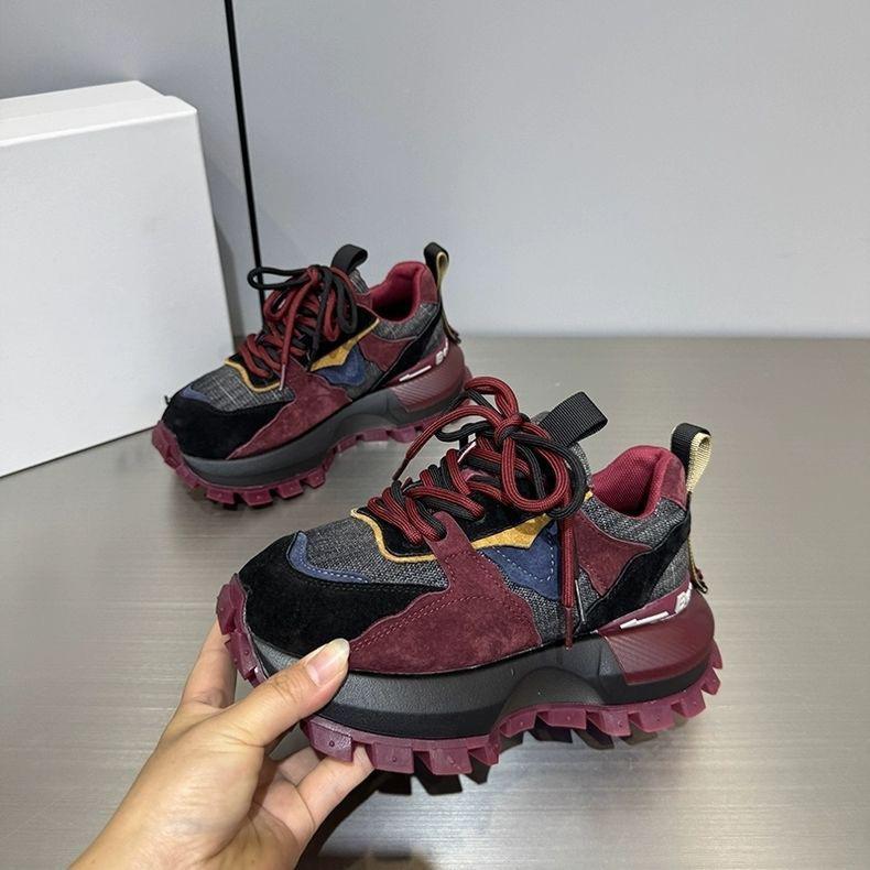Thick-soled inner height increase Xiaobai 22 spring and autumn new dad shoes leather surface casual sports shoes