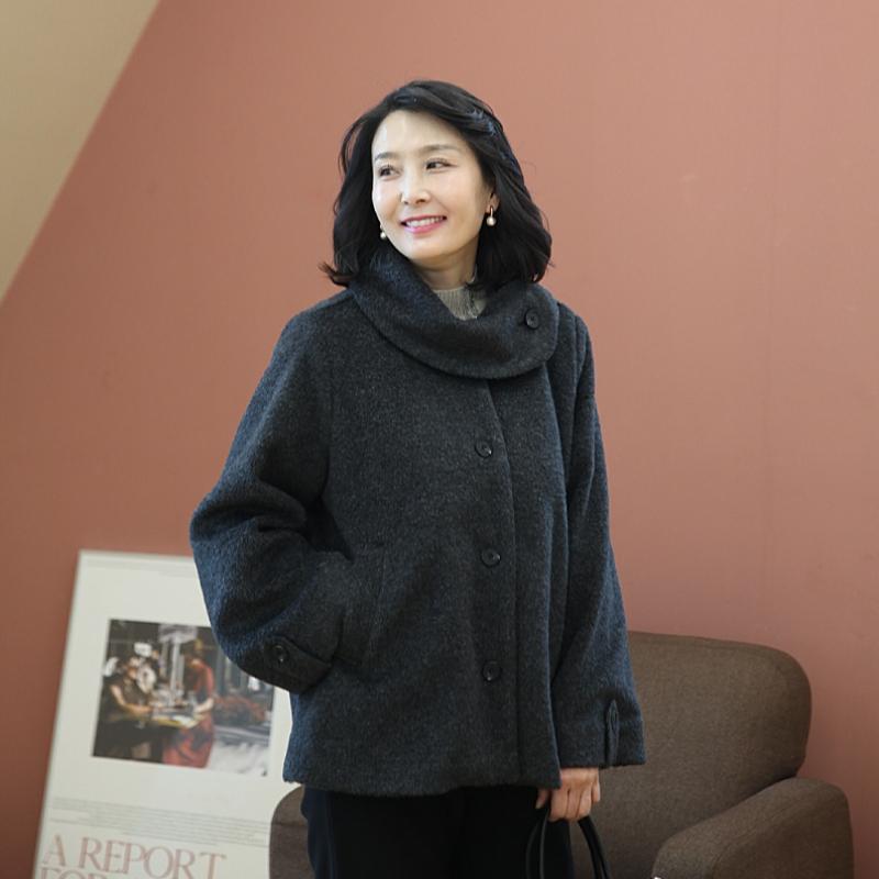 Shiz Madam Women Wool Jacket Turtleneck Loose Sleeve J31760
