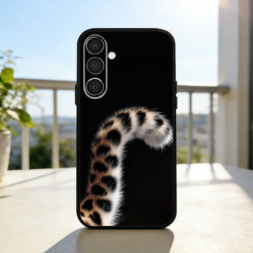 L-Luxury L-Leopard Print Fashion Phone Case For Samsung  A73,72,71,A52,51,40,41,A22,A32,31,A13, Soft Black Shell