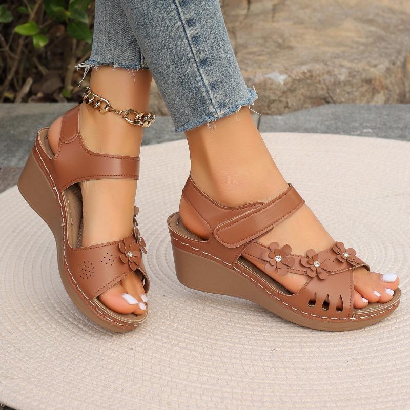 Large Size Slope Heel Sandals Women Hollow Out Flowers Thick Bottom One Sandals Women's
