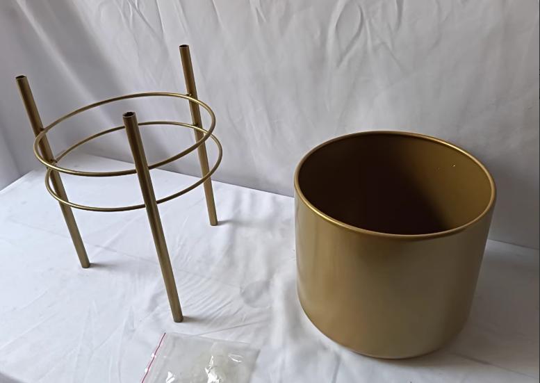 Metal Plant Stand Indoor,Flower Pot Holder Shelf for Multiple Plants,Heavy Duty Garden Display Rack, Rustproof Plant Organizer