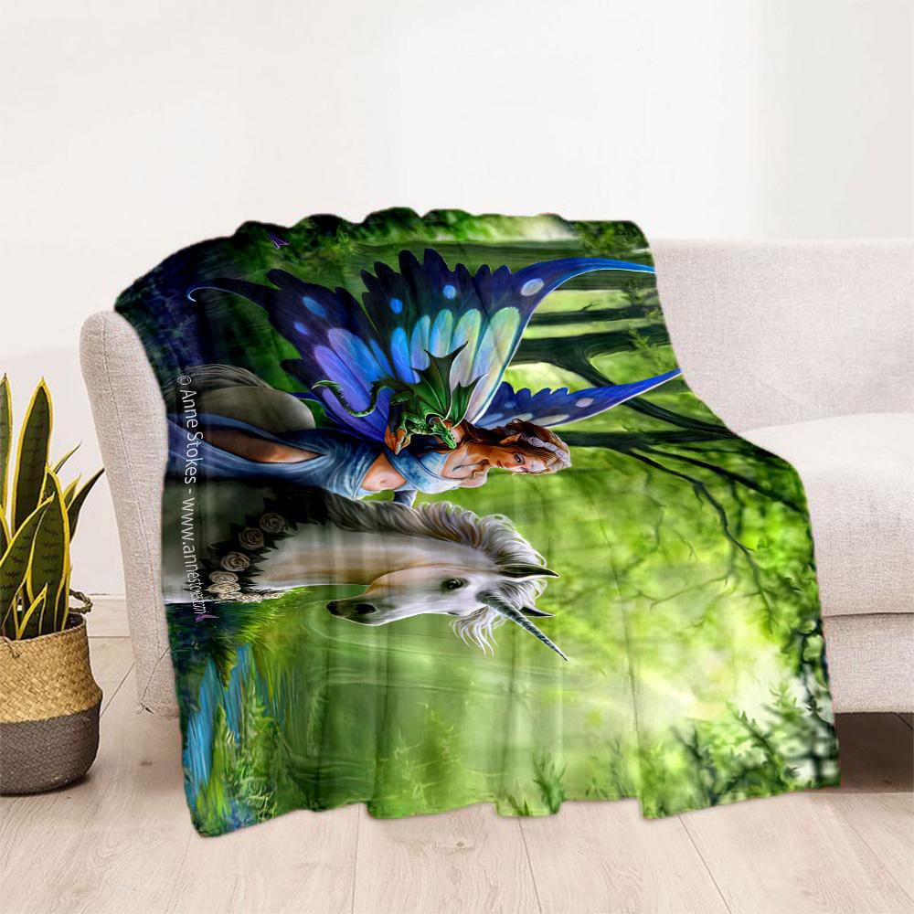 Gothic Style Blanket Comfortable Perfect for Bed Picnics Couch Four Seasons Multipurpose Playful Design Birthday Christmas Gift Blanket