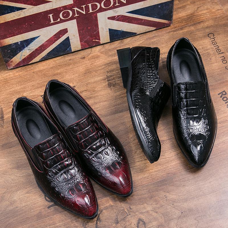Men's Crocodile Pattern Leather Shoes: Pointed Toe Business Formal & Casual British Retro Style