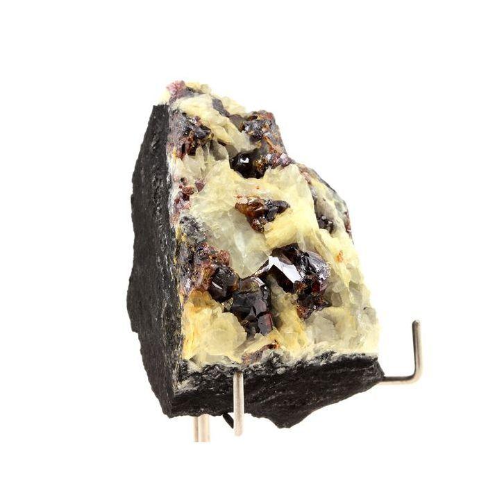 Pierres et Minéraux. Sphalerite (Blende). 500.0 ct. Mine de La Mure, Isere, France.