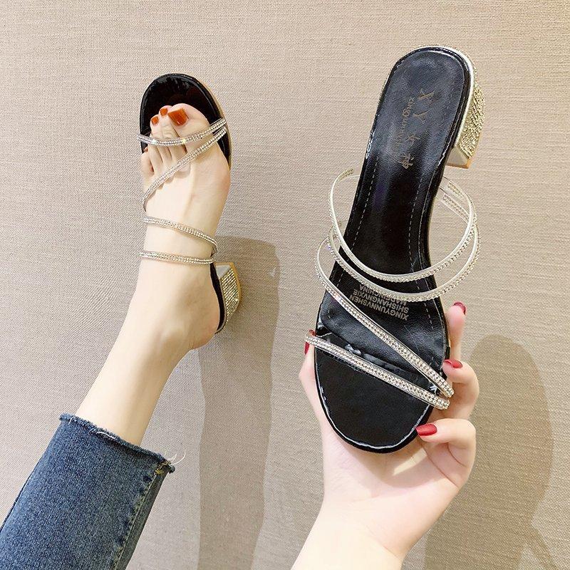 

Туфли на высоком каблуке женские летние 2025 новые с круглым носком, стразами, с открытым носком, тонким ремешком, на толстом каблуке, модные универсальные женские наружные тапочки 34