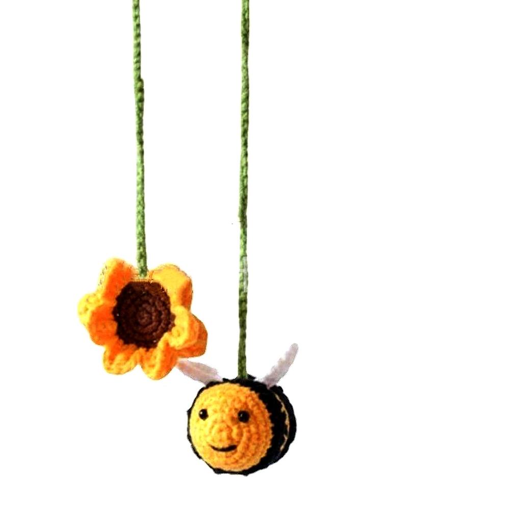 Crochet Knitted Bee Sunflower Pendant Cute Decor Automotive Interior Charms Decorations Rearview Mirror Hanging Ornament