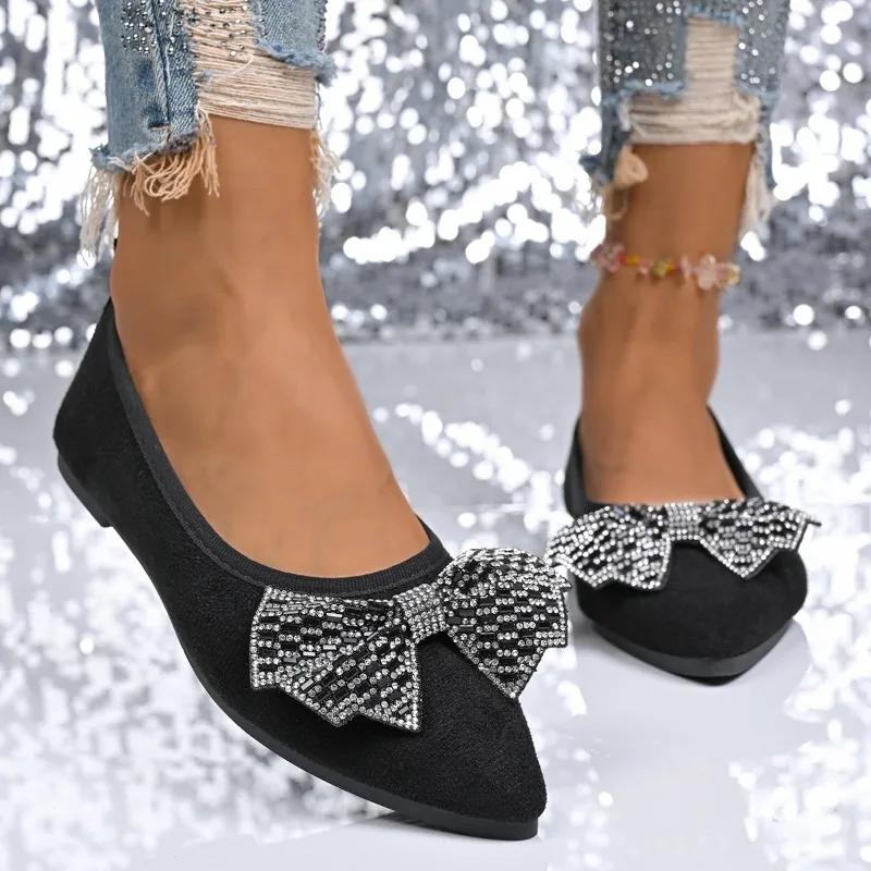 Fashion 2025 New Slip On Women's Flats Outdoor Pointed Toe Crystal Bow Tie Shallow Flats Plus Size Comfortable Casual Walking Shoes