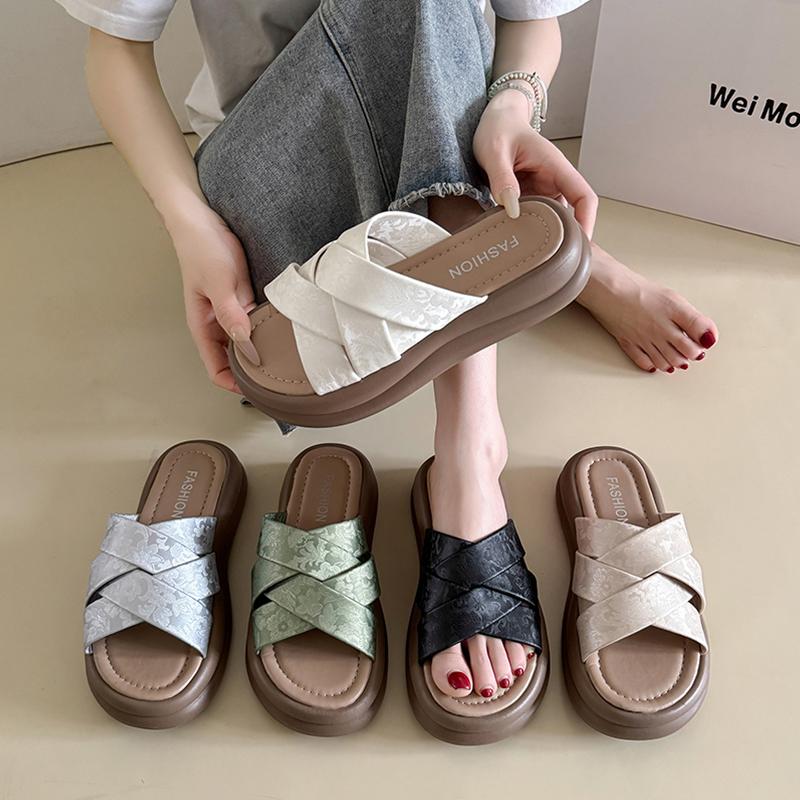 Fashion Shoes Woman's Slippers Slides Platform 2025 Flat Scandals Shoes Ladies' Slippers Slipers Women Platform 2025 Flat Scandals