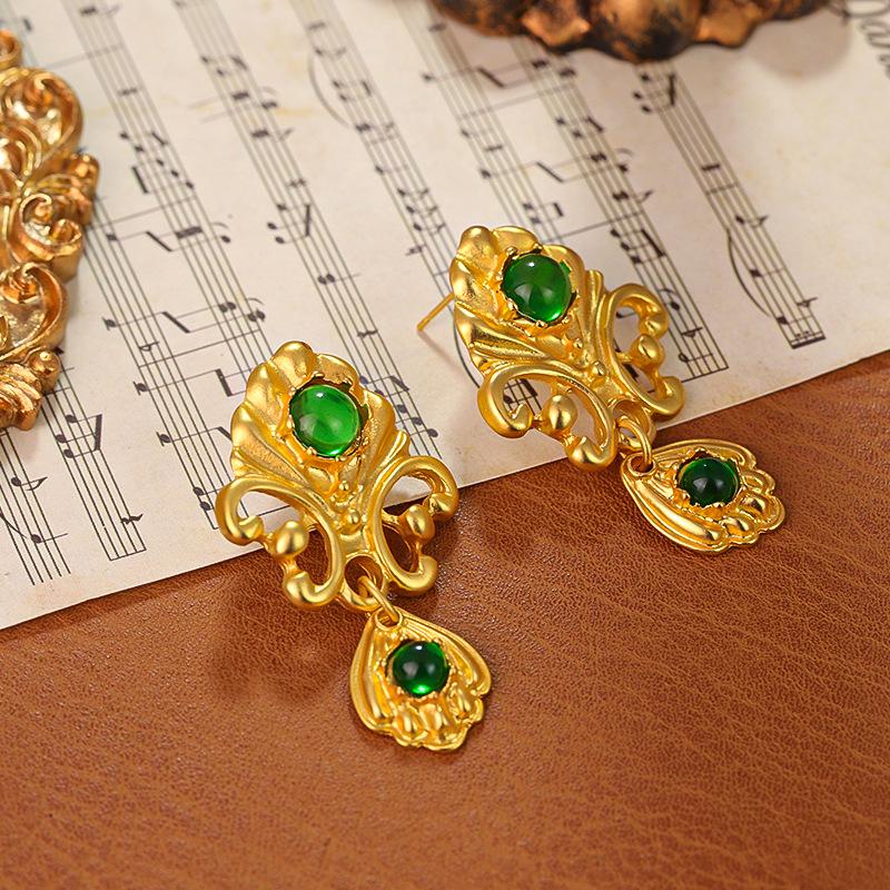 

Винтажные Романтические Ретро Серьги - Преувеличенный, Нишевый Дизайн, Универсальные Тяжелые Украшения. зелёный